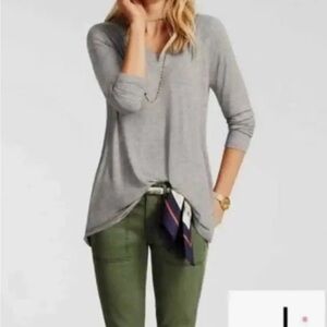 CAbi Style 5325 Gray Long Sleeve Women's V Neck Offhand Top XS